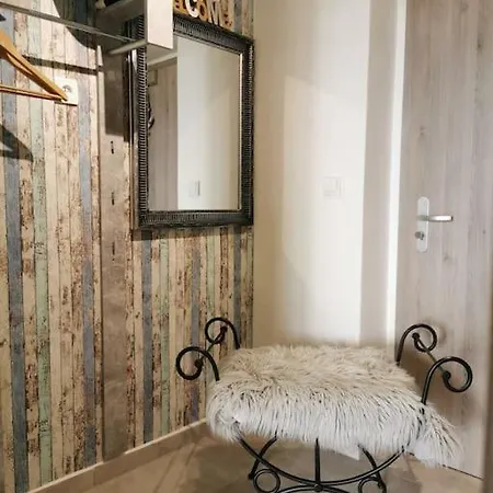 Apartman S Terasou A Vyhledem Na Jezero Lipno Kovarov  Exterior photo