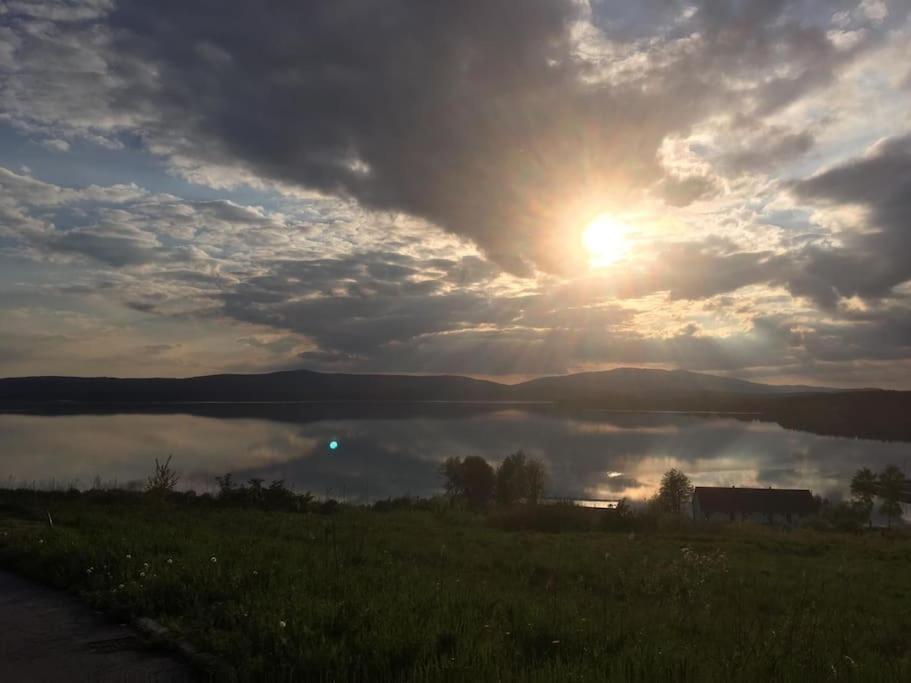 S Terasou A Vyhledem Na Jezero Lipno * Kovarov (Cesky Krumlov)